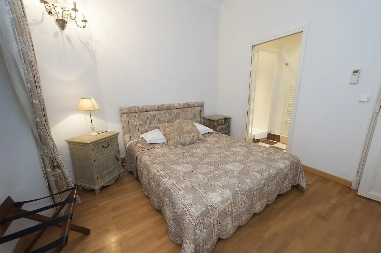 Helen Vagliano Apartment Cannes